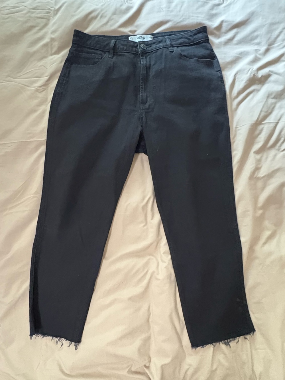 Hollister Women’s Black Mom Jeans